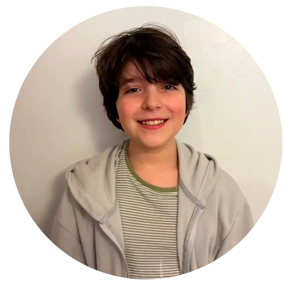 Reggie — young volunteer at The Healing Hubs